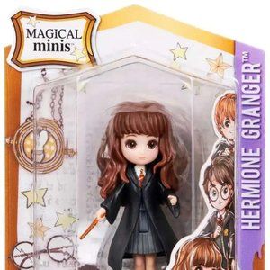 Harry Potter Wizarding World Hermione Granger Magical Minis 3-Inch Doll